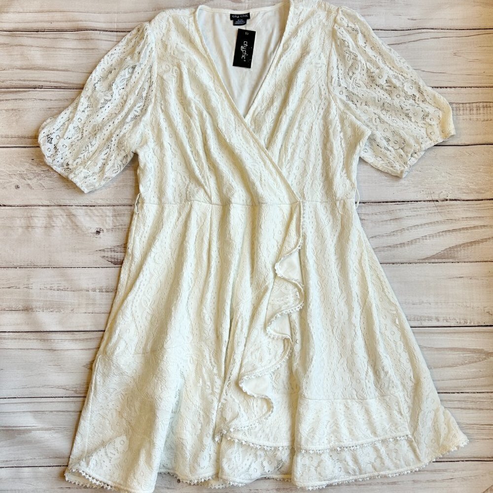 City Chic Garden Kisses White Lace Ruffle Dress Size 22 NWT - Picture 3 of 10